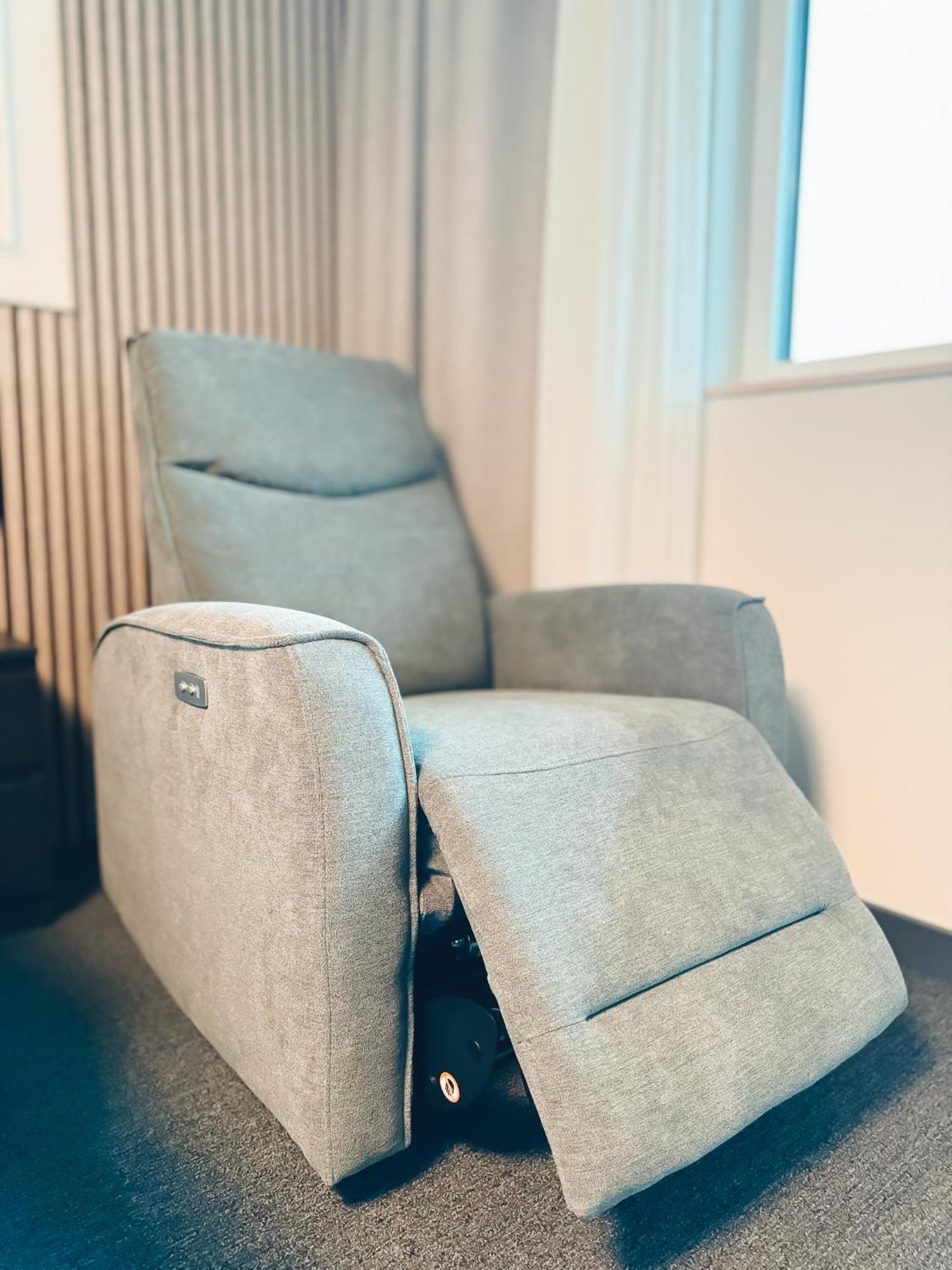 F Hotel 24H Check-In 赫尔兴 外观 照片