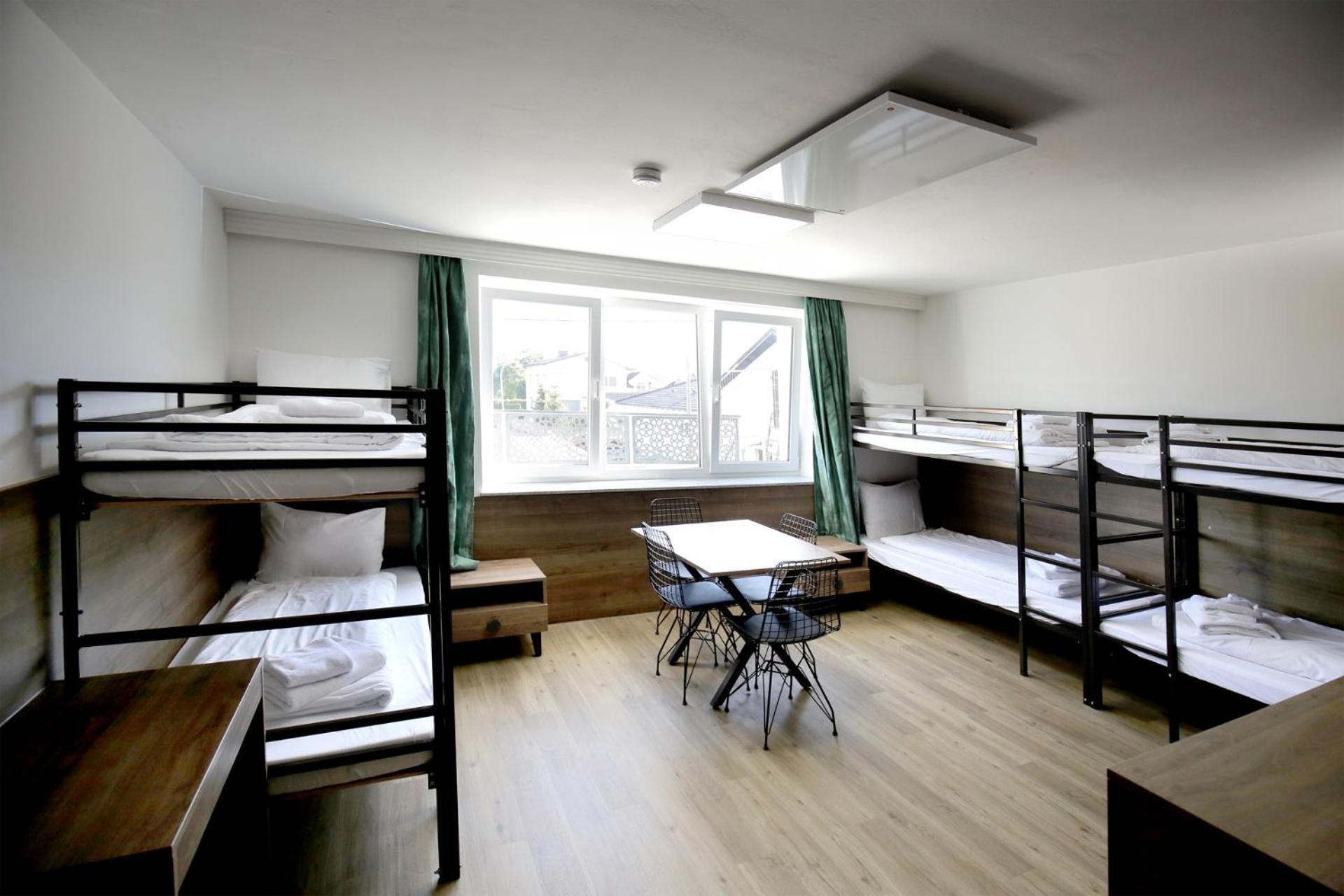 F Hotel 24H Check-In 赫尔兴 外观 照片